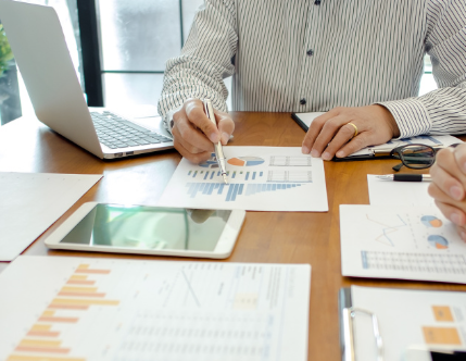 告别考勤乱局！劳勤智能HR系统，重塑企业高效管理新范式